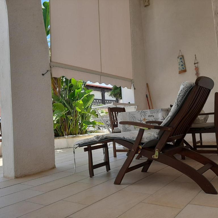 Villa Mediterranea - Appartamento con 1 Camera da Letto e Patio - 13
