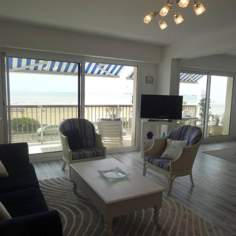 Appartement Jupiter face mer devant la plage des libraires Parking privé - Appartamento con 2 Camere da Letto e Balcone - 4