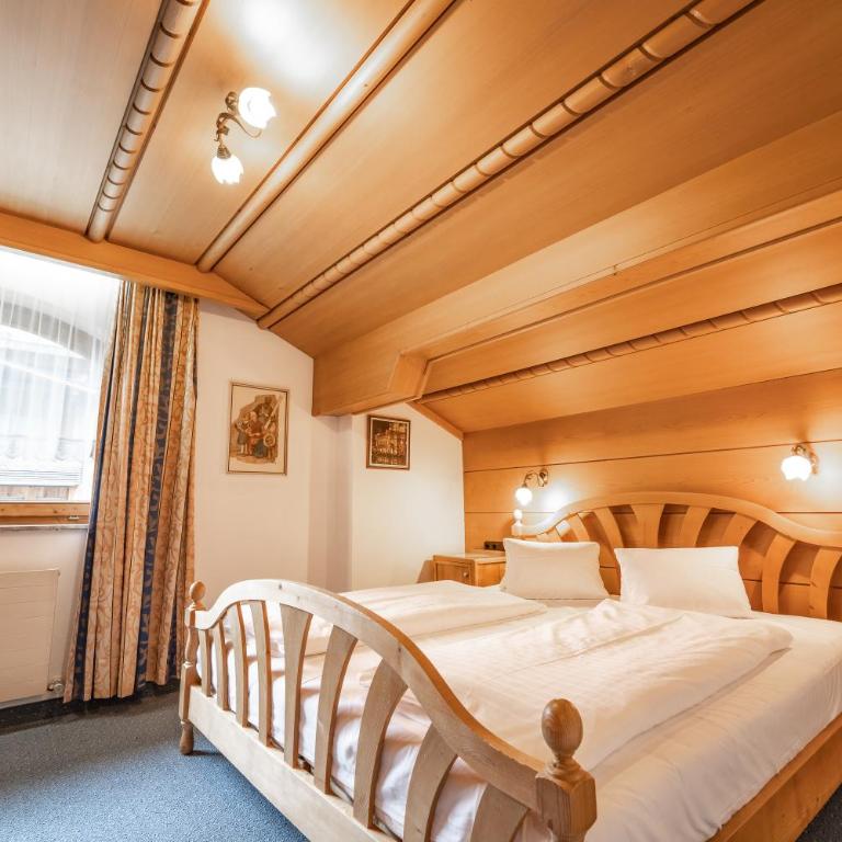 Försterhaus & Haus Andrea - Doppelzimmer mit Balkon - 4