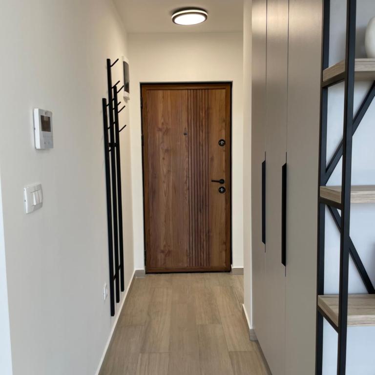 Dora Family Apartments Budva - Deluks Studio - 9