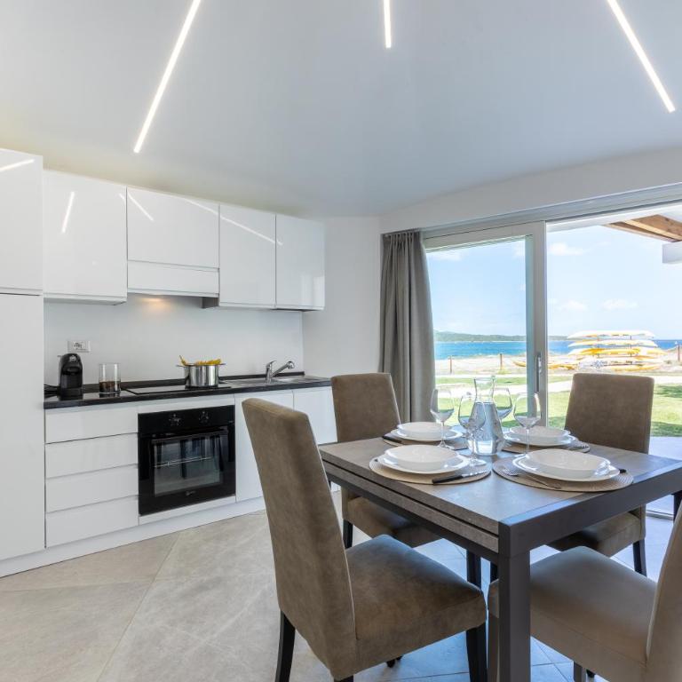 Baia del Sole Resort - Suite Deluxe con Vasca Idromassaggio - 1