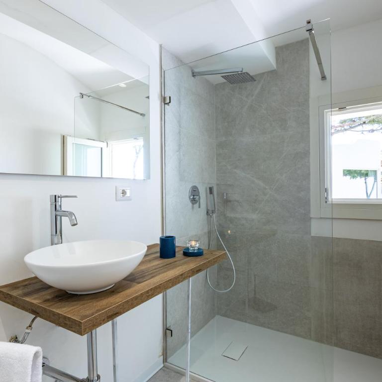 Baia del Sole Resort - Suite Deluxe con Vasca Idromassaggio - 7