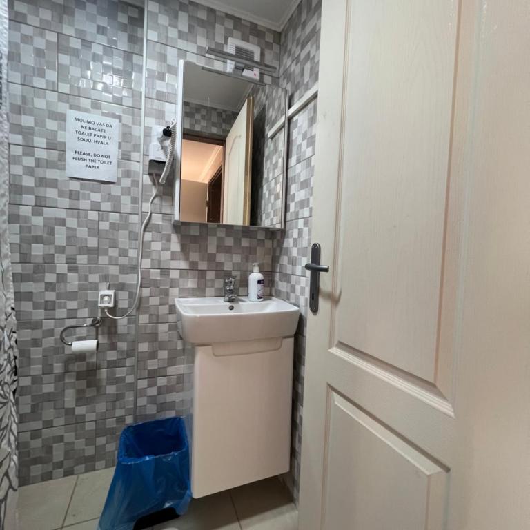 Villa White Dove Sarajevo - Vila sa Sopstvenim Bazenom - 53