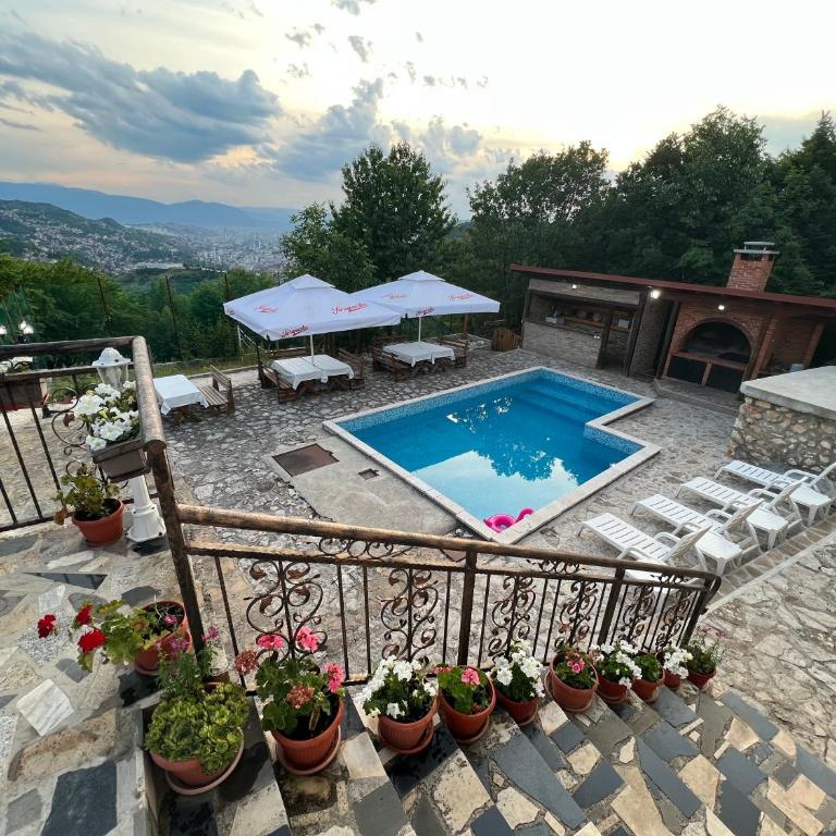 Villa White Dove Sarajevo - Vila sa Sopstvenim Bazenom - 12