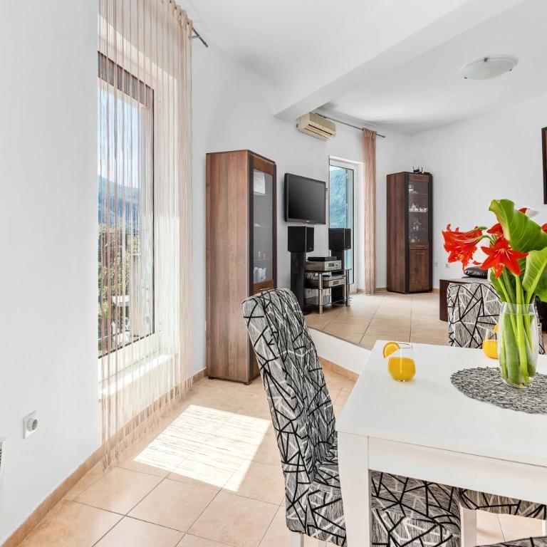 Antonella - One-Bedroom Apartment - 4