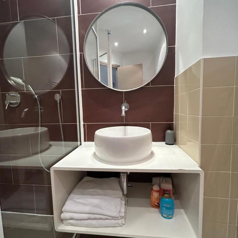 Charmant studio centre ville Cannes - Appartement 1 Chambre - 9