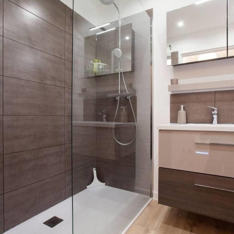 3-Room Apartment with Terrace in Palm Beach - Appartement - 4