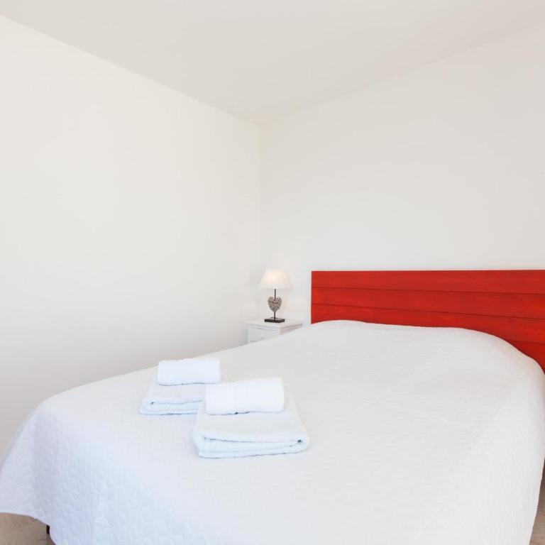High-Standard 2-Bedroom Apartment with Sea View and Large Terrace - Appartement - 13