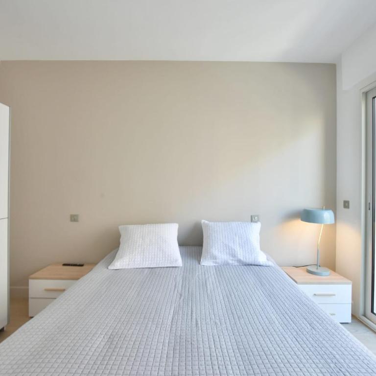 3-Room Apartment in the Heart of Cannes - Appartement - 14