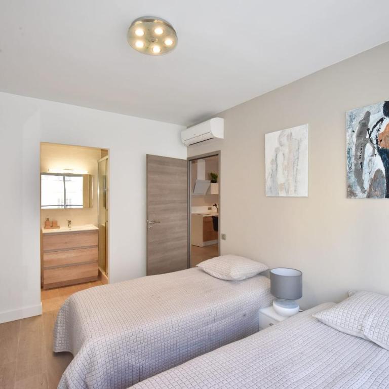 3-Room Apartment in the Heart of Cannes - Appartement - 9