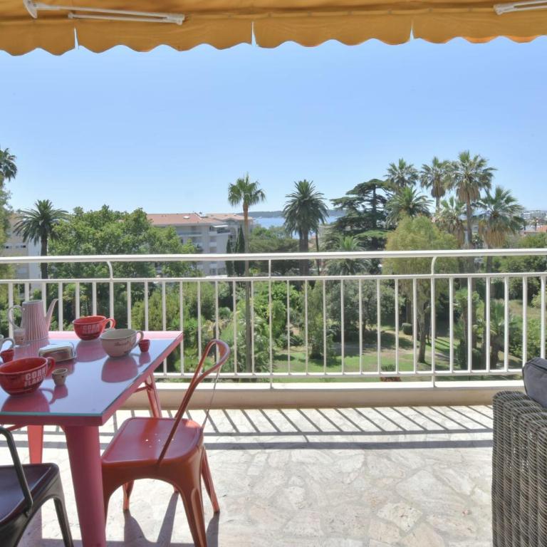 1-Br Apartment Sea View Steps from Beaches - Appartement - 2