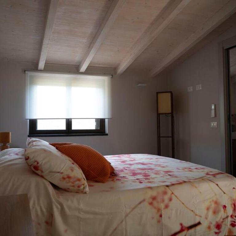 Ritratto di Donna - Casa con 2 Camere da Letto - 19