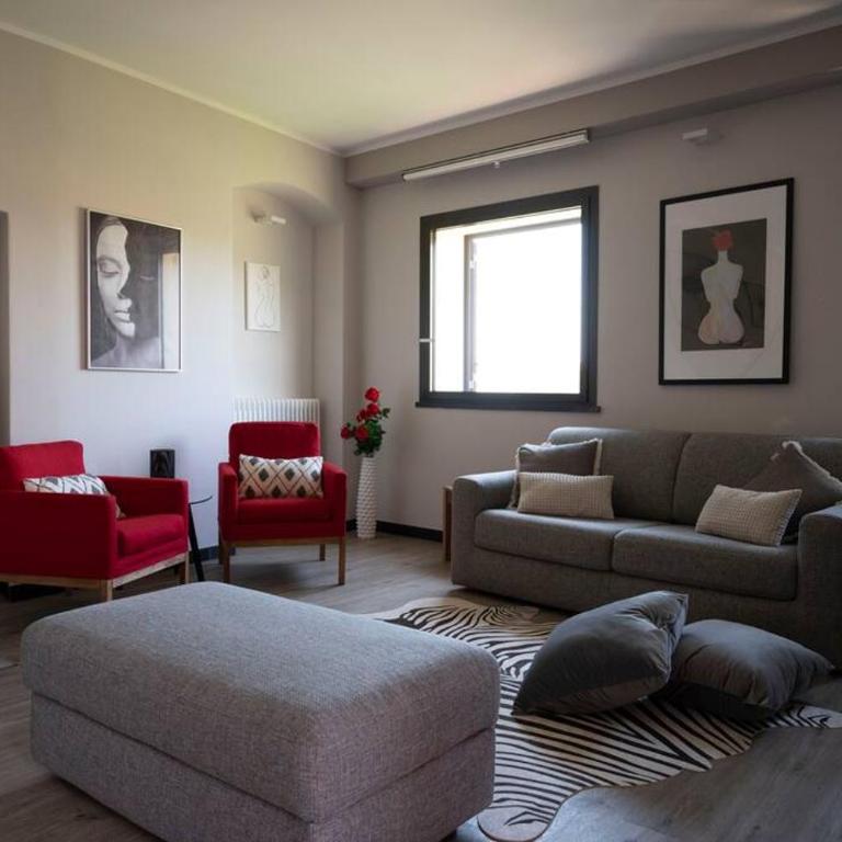 Ritratto di Donna - Casa con 2 Camere da Letto - 5