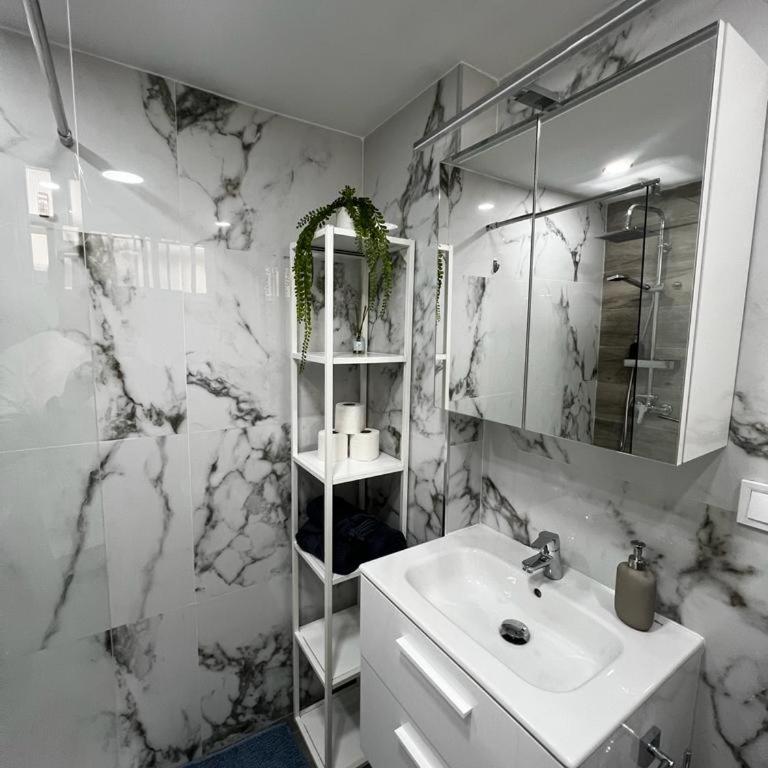 Lux Apartment BY NAMASTE ELITE - Apartamento de 1 dormitorio (3 adultos) - 15
