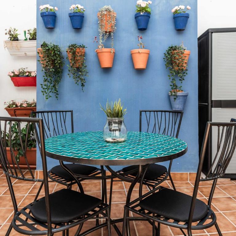 UrbanChicMalaga Historic Malaga with Quiet Patio - Apartamento de 1 dormitorio - 7