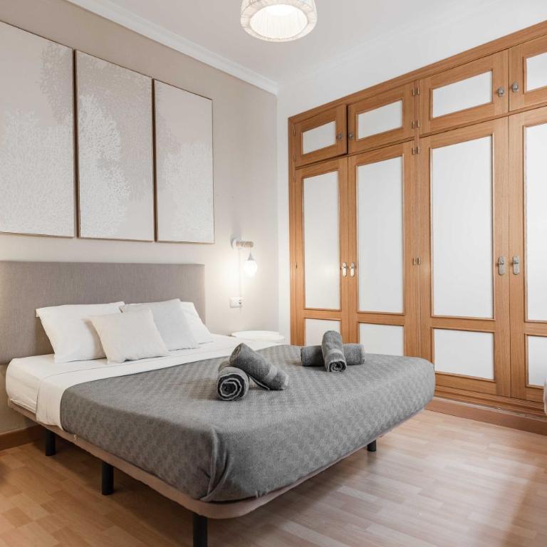 UrbanChicMalaga Historic Malaga with Quiet Patio - Apartamento de 1 dormitorio - 20