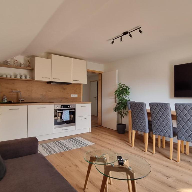 RABENSTEINER - Panorama Apartments - Bad Kleinkirchheim - Apartment mit 2 Schlafzimmern und Balkon - 1