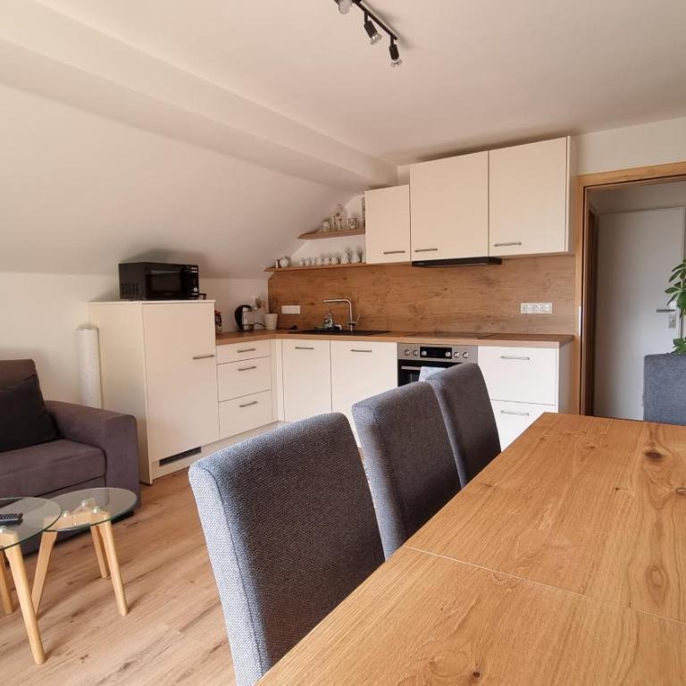 RABENSTEINER - Panorama Apartments - Bad Kleinkirchheim - Apartment mit 2 Schlafzimmern und Balkon - 2