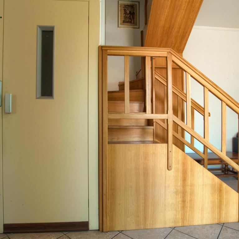 casa con giardino, garage, wi-fi, 2 bagni e AC in una camera da letto - Casa con 2 Camere da Letto - 24