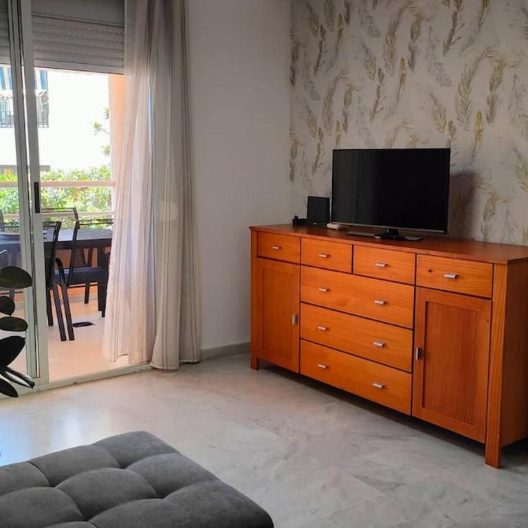 Apartamento en primera línea de playa, frente al puerto de Aguadulce - Apartamento de 2 dormitorios - 10