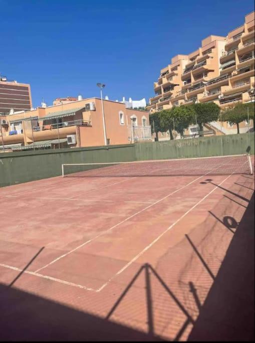 Apartamento en primera línea de playa, frente al puerto de Aguadulce - Apartamento de 2 dormitorios - 19