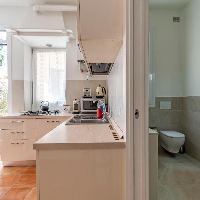 Queen House Venezia - Appartamento con 2 Camere da Letto - 14