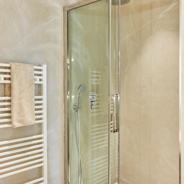 Appartement exceptionnel avec parking Centre-ville Aix-en-Provence - One-Bedroom Apartment - 9