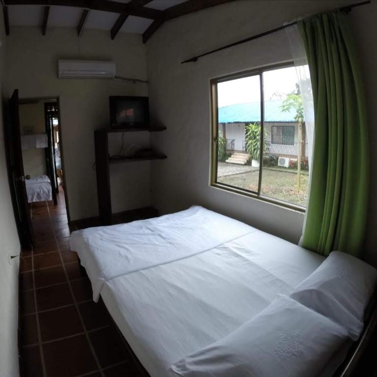 Cabañas El Samán Villavicencio - Casa de 2 dormitorios - 1