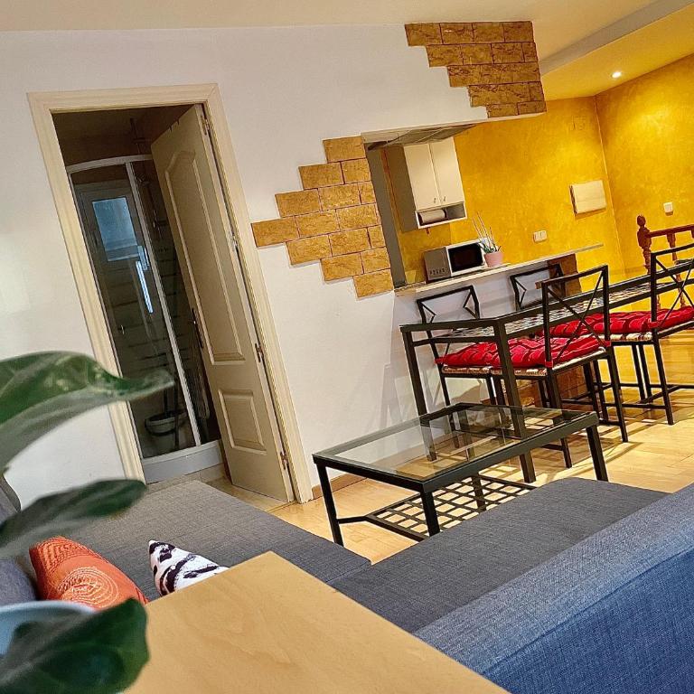 Acogedor Dúplex Barrio del Pilar - Two-Bedroom Apartment - 2
