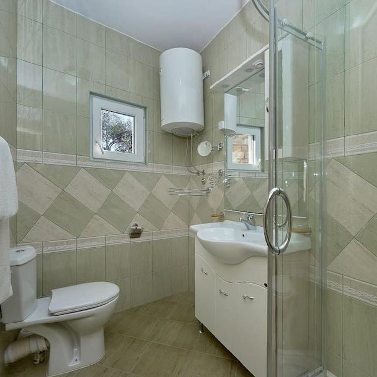 House with Garden &Sauna, 15-Min Walk to the Beach - Vila sa 3 Spavaće Sobe - 41