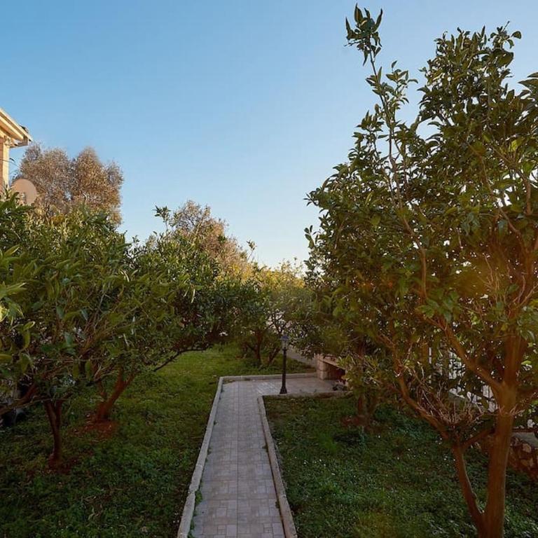 House with Garden &Sauna, 15-Min Walk to the Beach - Vila sa 3 Spavaće Sobe - 52