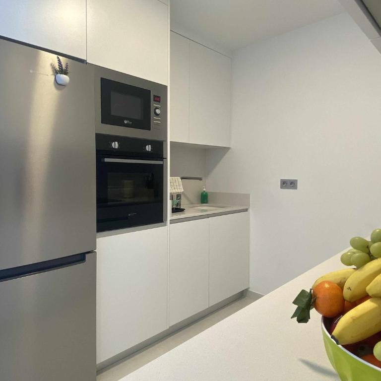 Impresionante piso en el centro de Torrevieja - Apartamento de 2 dormitorios - 4