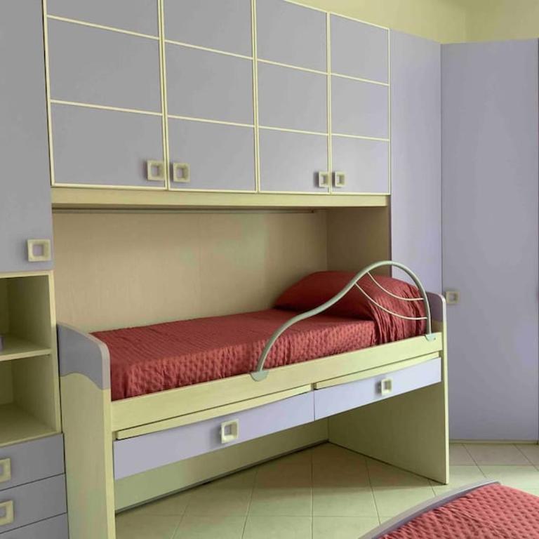 Amazing Grace Apartment (CITRA 011015-LT-2446) - Two-Bedroom Apartment - 75
