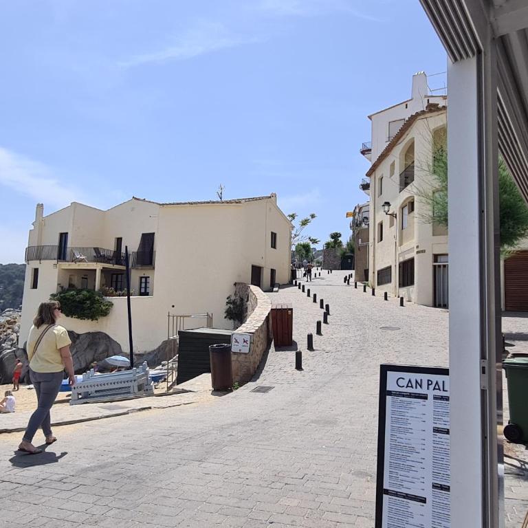 Apartment, short walk to the beach with aircon - Apartamento de 2 dormitorios con balcón y vistas al mar - 21