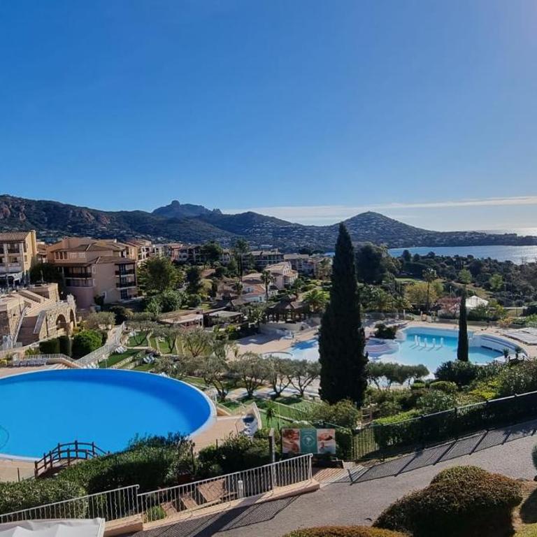 Agay Cap Esterel Le Hameau F2 Clim plein sud dernier etage Magnifique vue mer - Appartement 1 Chambre - 11
