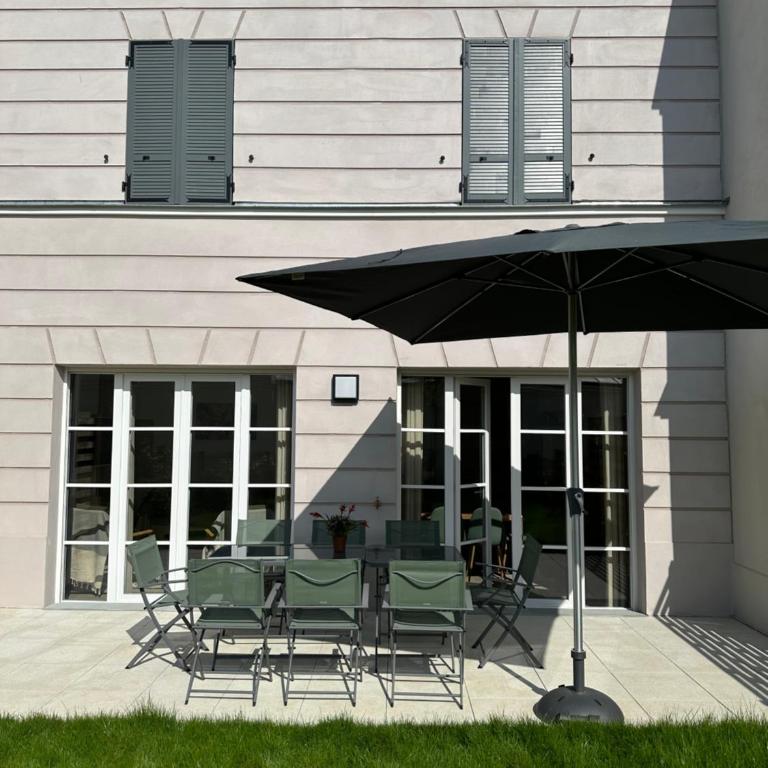 Disneyland Paris, vallée village ,Paris , villa, garden , Syline Home, 120 m2 - Maison 4 Chambres - 5