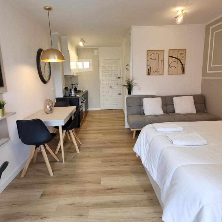Jupiter. Moderno estudio. Vistas al mar y montaña - Apartamento de 1 dormitorio - 12