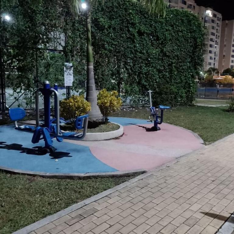 Apto con vista panoramica al nevado del ruiz y del tolima - Apartamento de 3 dormitorios - 6