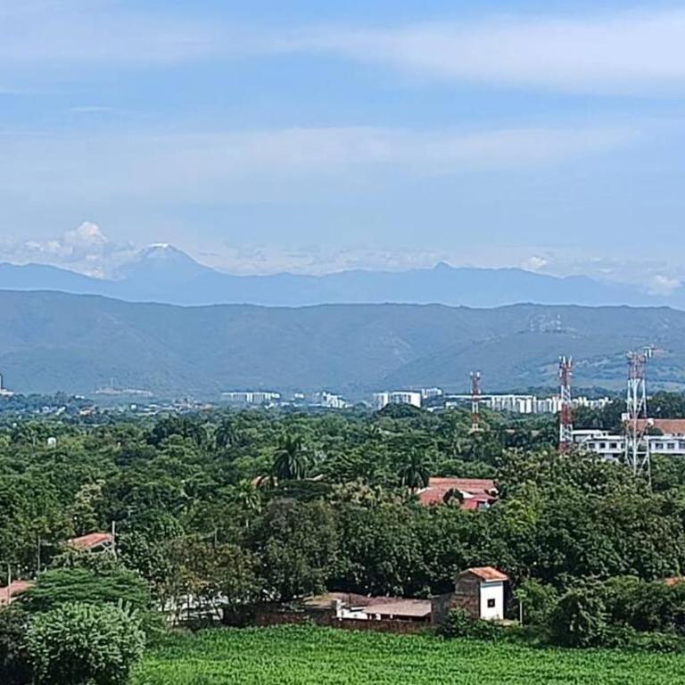 Apto con vista panoramica al nevado del ruiz y del tolima - Apartamento de 3 dormitorios - 81
