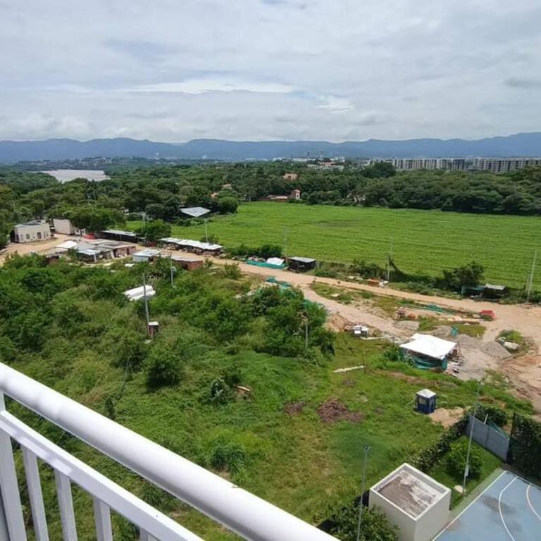 Apto con vista panoramica al nevado del ruiz y del tolima - Apartamento de 3 dormitorios - 100