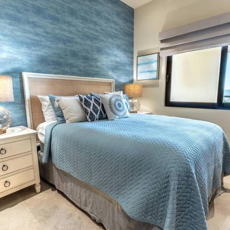 Breathtaking Ocean Views and Access Best Resorts! - Two-Bedroom Apartment - 17