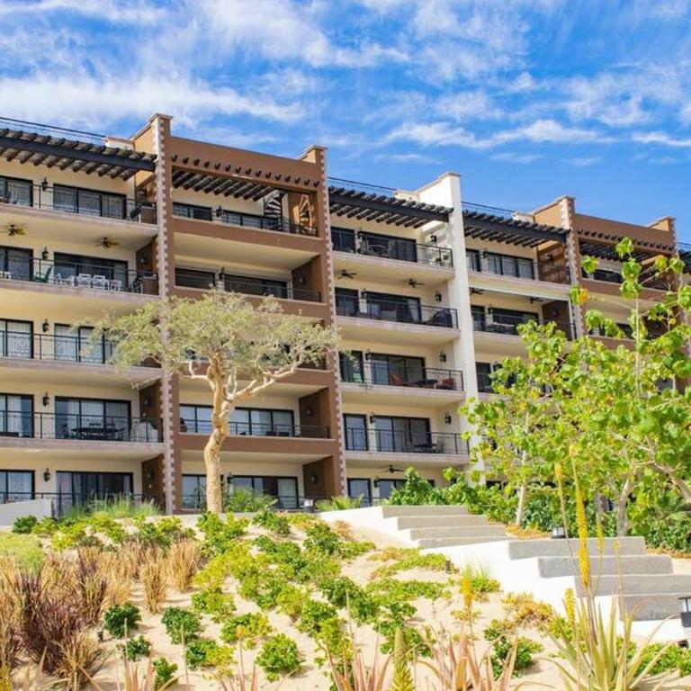 Breathtaking Ocean Views and Access Best Resorts! - Two-Bedroom Apartment - 25