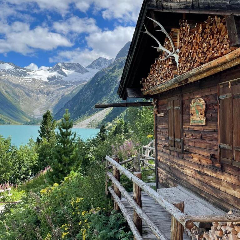 Apartment with garden near hiking trails - Two-Bedroom Apartment - 26