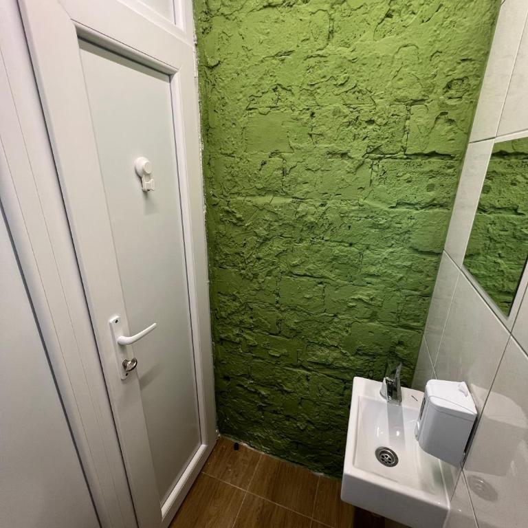 Cabbage Hostel - Krevet u 6-krevetnoj Mešanoj Spavaonici - 5