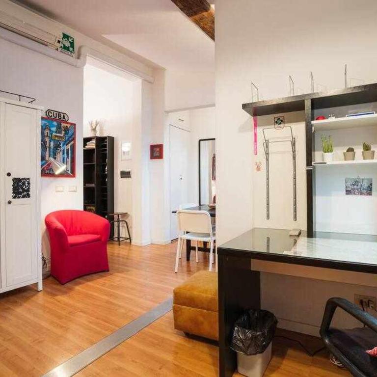 Cozy Apartment In Borgo Dei Greci Firenze - One-Bedroom Apartment - 4
