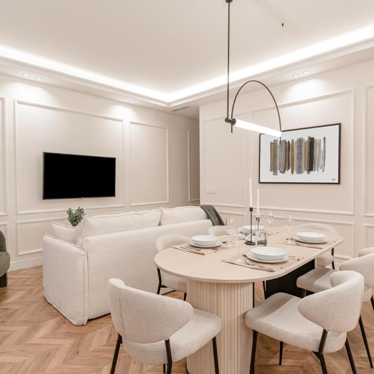 Chamberi V 2BR 2BH - Apartment - 54