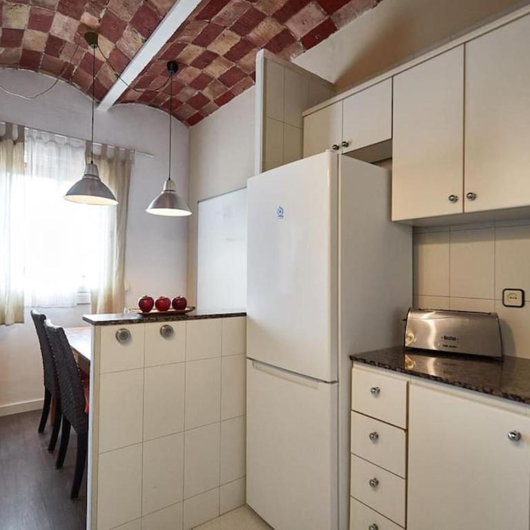 Bed&BCN Arquimedes Barcelona - Two-Bedroom Apartment - 8