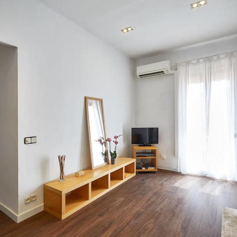 Bed&BCN Arquimedes Barcelona - Two-Bedroom Apartment - 9