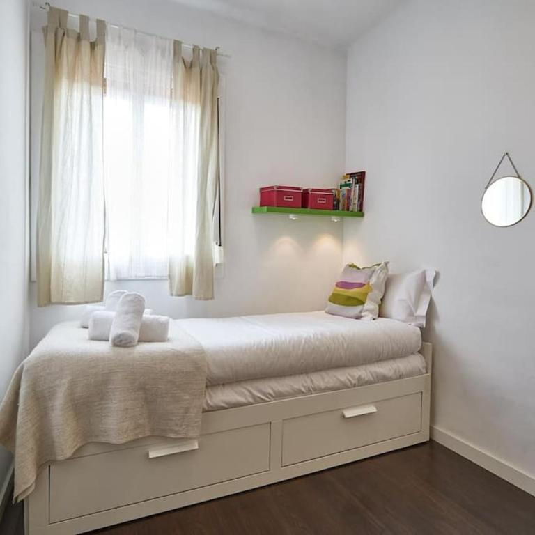 Bed&BCN Arquimedes Barcelona - Two-Bedroom Apartment - 14
