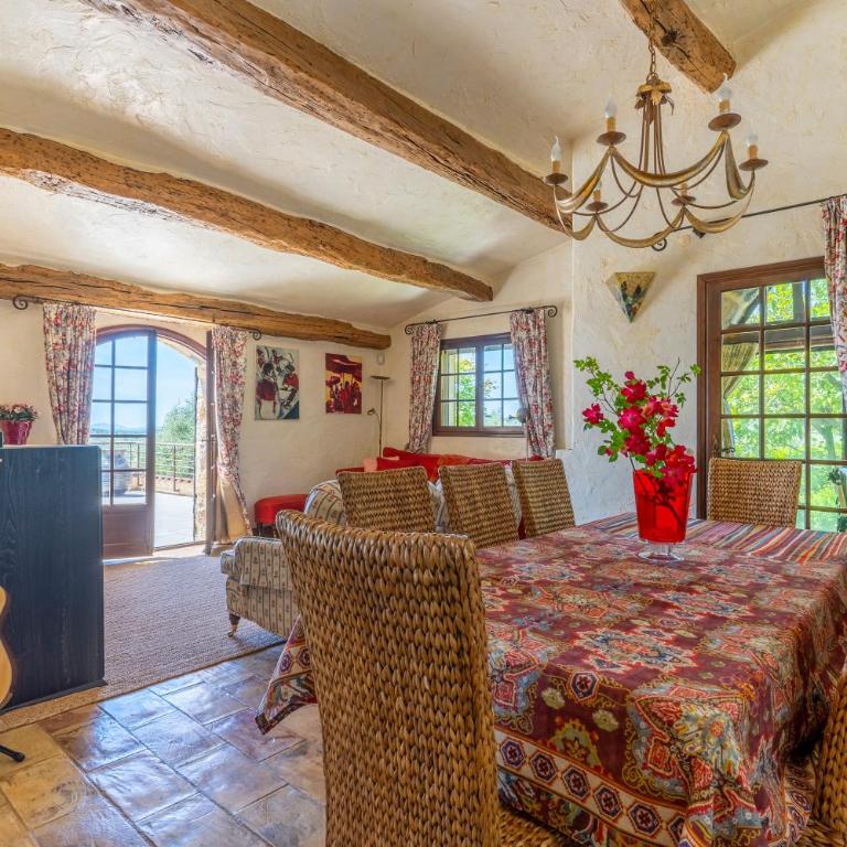 Le Mas des Moulières - Vue montagne avec piscine - Maison 5 Chambres - 17